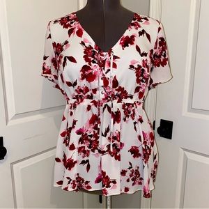 Torrid Floral Short Sleeve Blouse